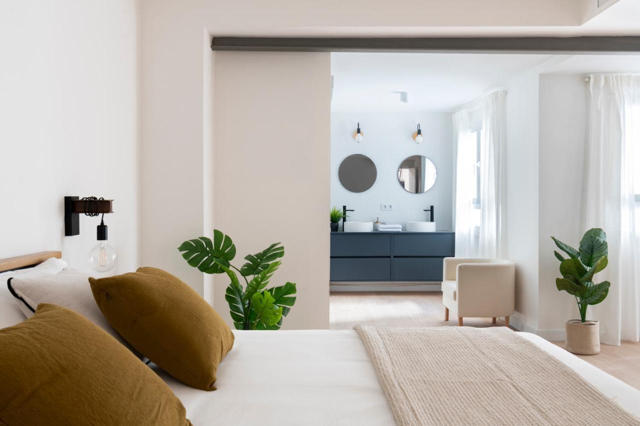 Magno Apartments Castelar Séville Extérieur photo